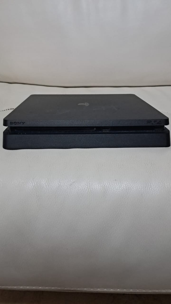 consolas y videojuegos - Vendo mi Ps4 slim