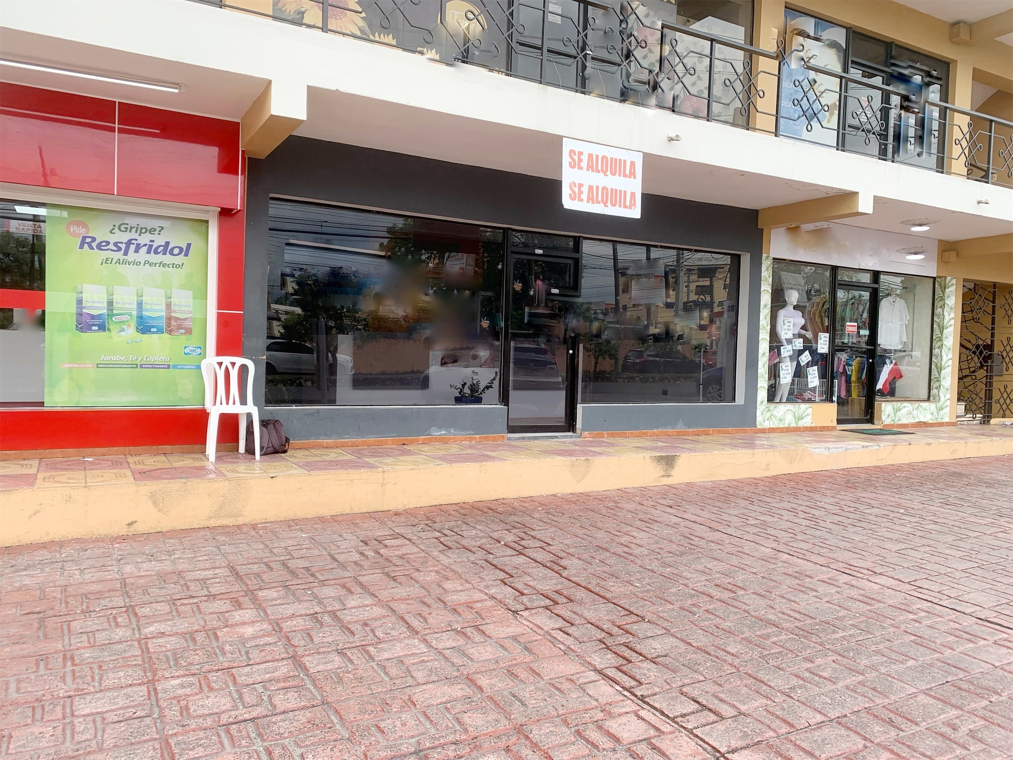 oficinas y locales comerciales - Local de oportunidad arroyo hondo 3