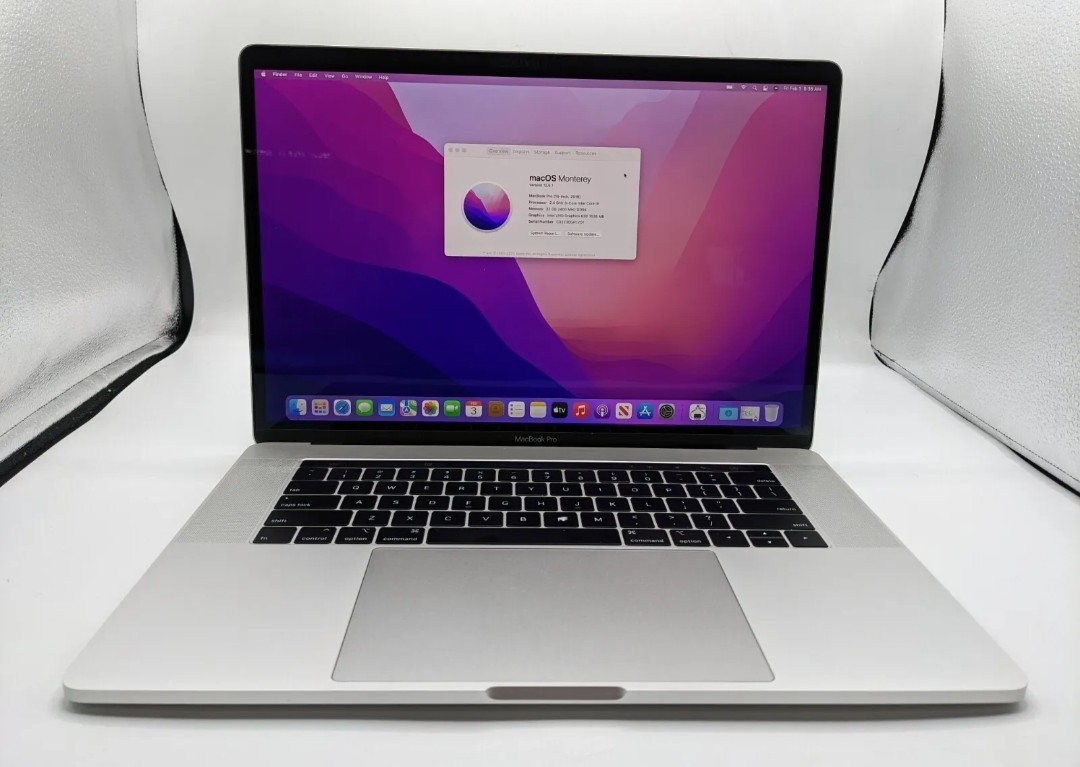 computadoras y laptops - Apple Macbook Pro Retine con touchbar i9 9na 32gb ram y 512GB SSD.SOMOS TIENDA 6