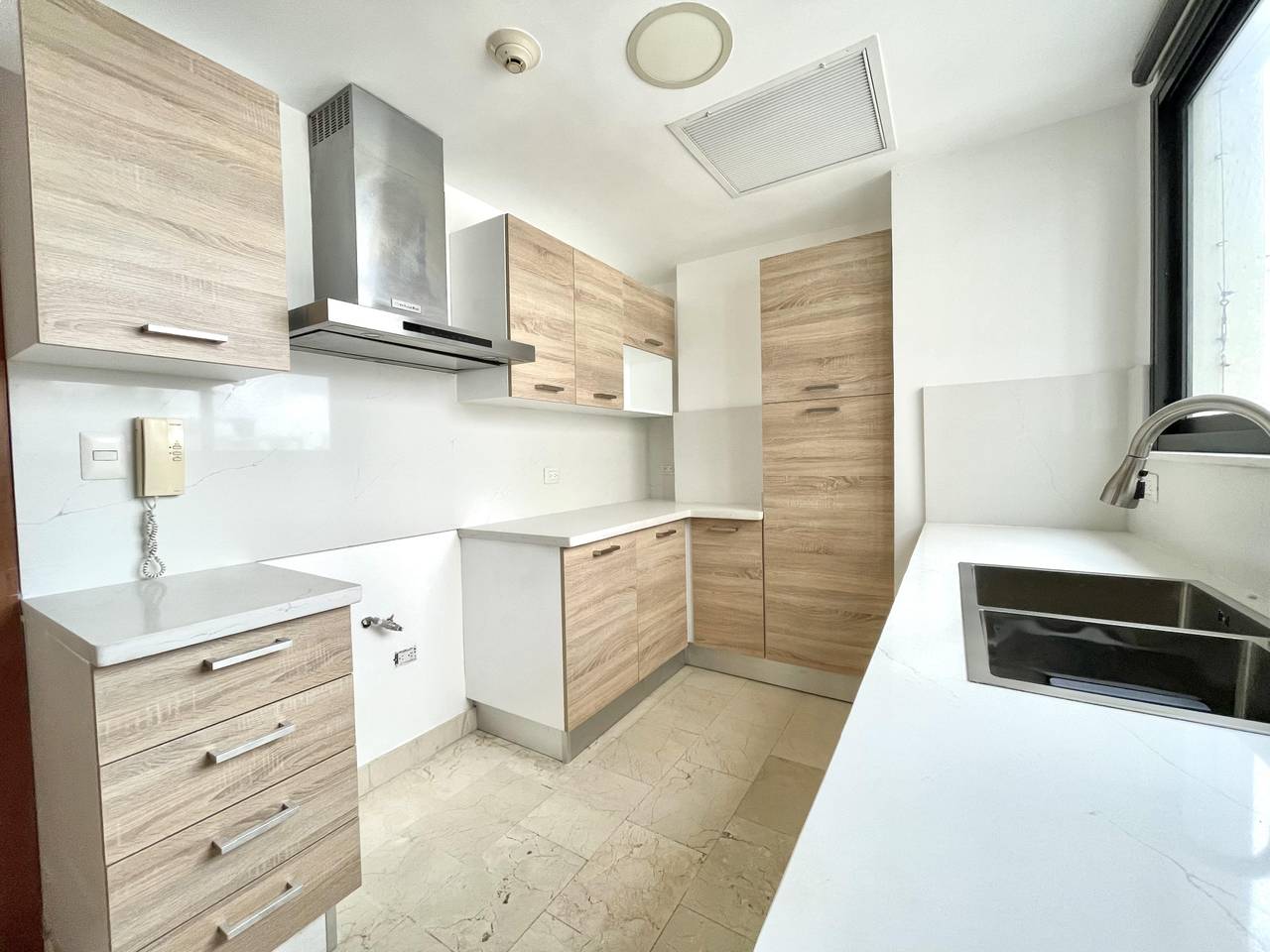 apartamentos - En venta apartamento en Naco 6