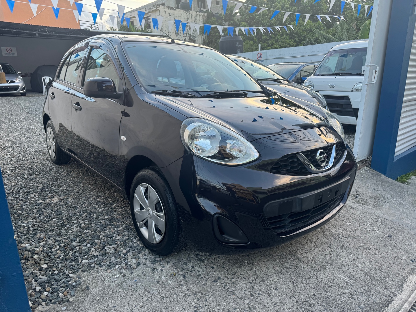 carros - Nissan march 2018 1