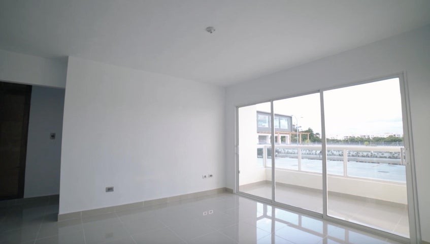 apartamentos - Pent-house en Venta, Santo Domingo #24-796 un dormitorio, balcón, piscina.
 1