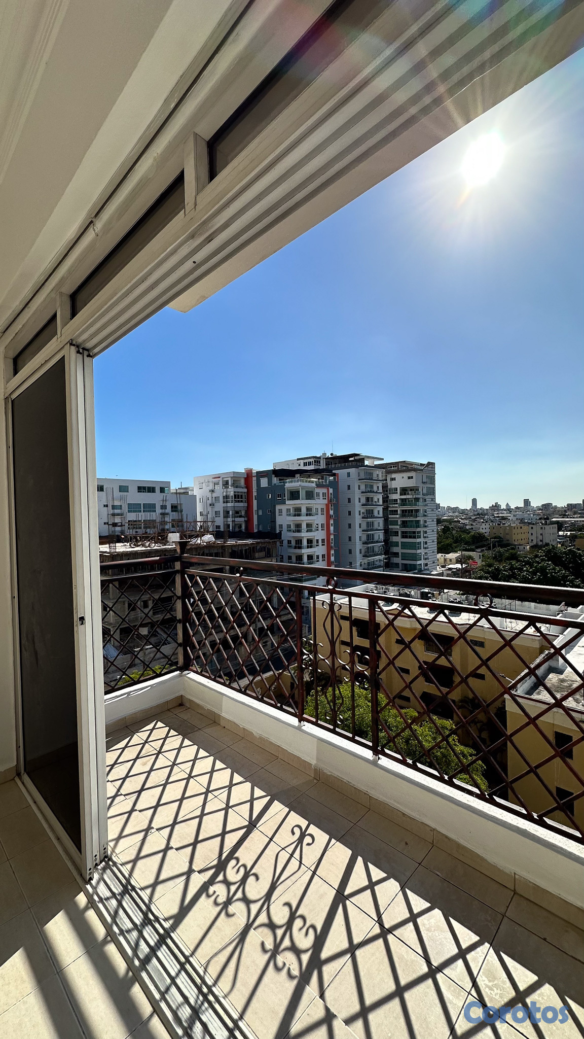 apartamentos - Apto 3 habitaciones en Evaristo Morales  1