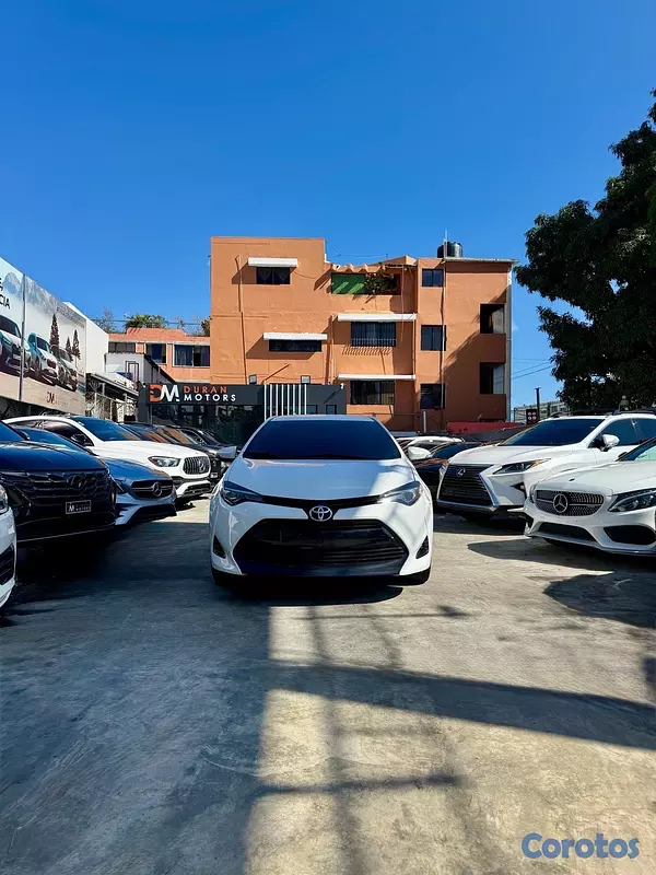 carros - Toyota Corolla LE Plus 2018 3