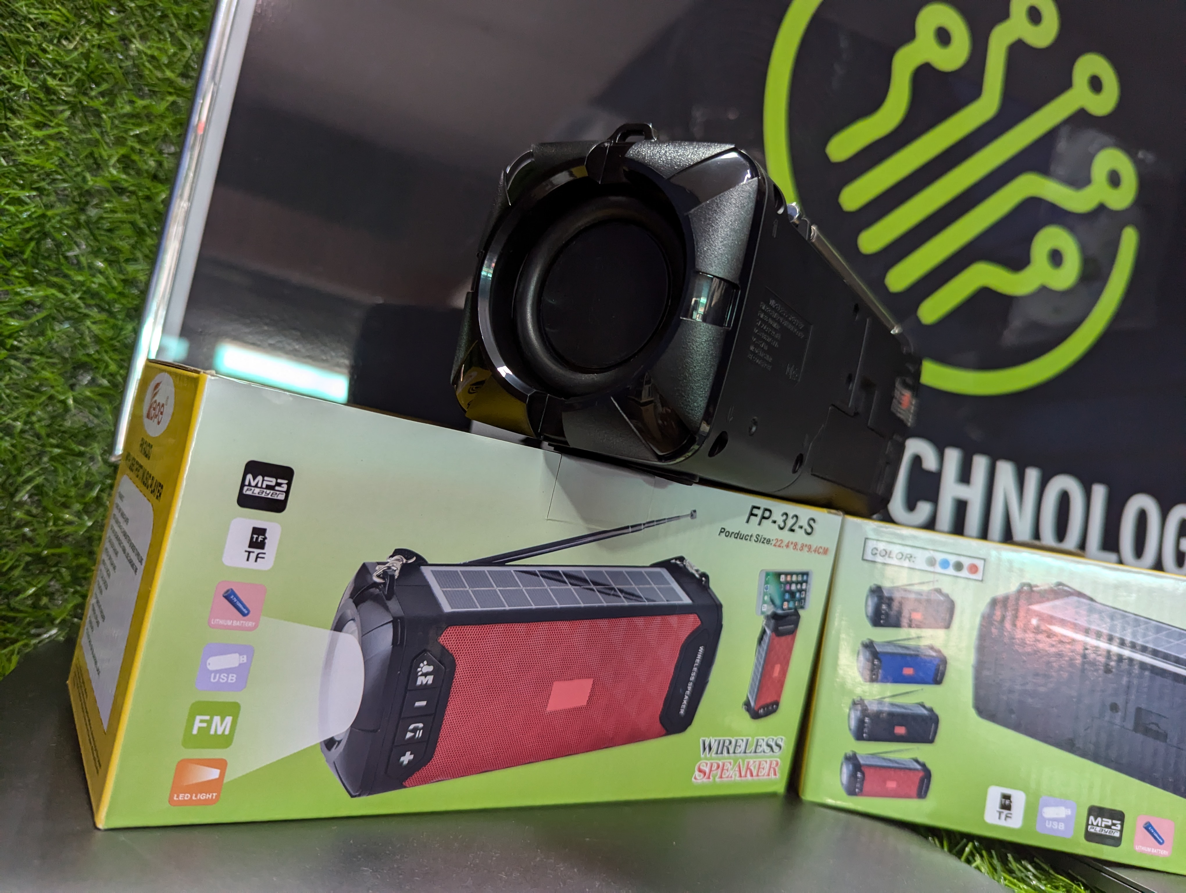 otros electronicos - bocinas Bluetooth con focos 3