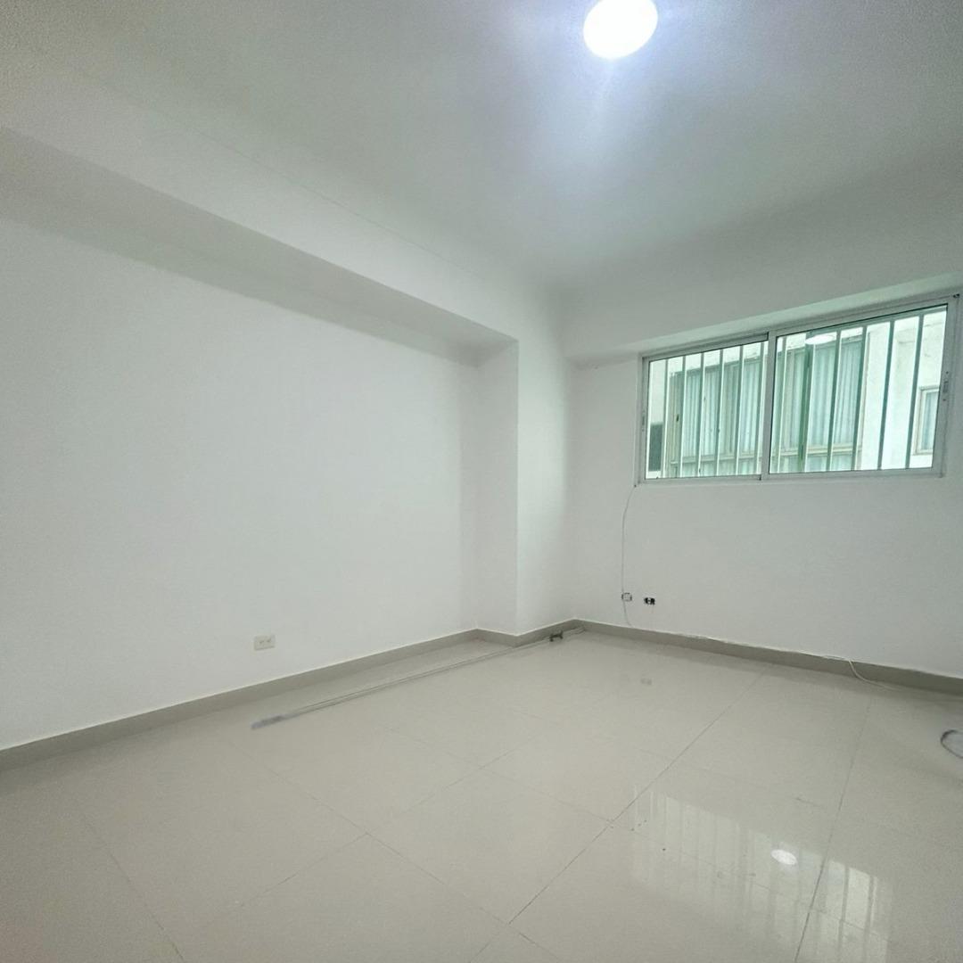 apartamentos - Venta de apartamento, piso 7 en Urb. Real 284.64 m 2