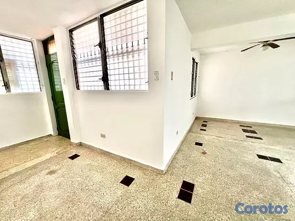 oficinas y locales comerciales - CASA COMERCIAL 3