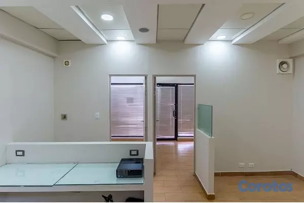 oficinas y locales comerciales - LOCAL COMERCIAL  3