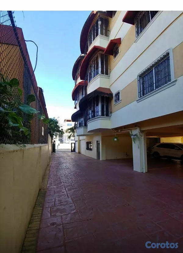 apartamentos - Alquilo Apartamento en Alma Rosa I con 2 parqueos  2