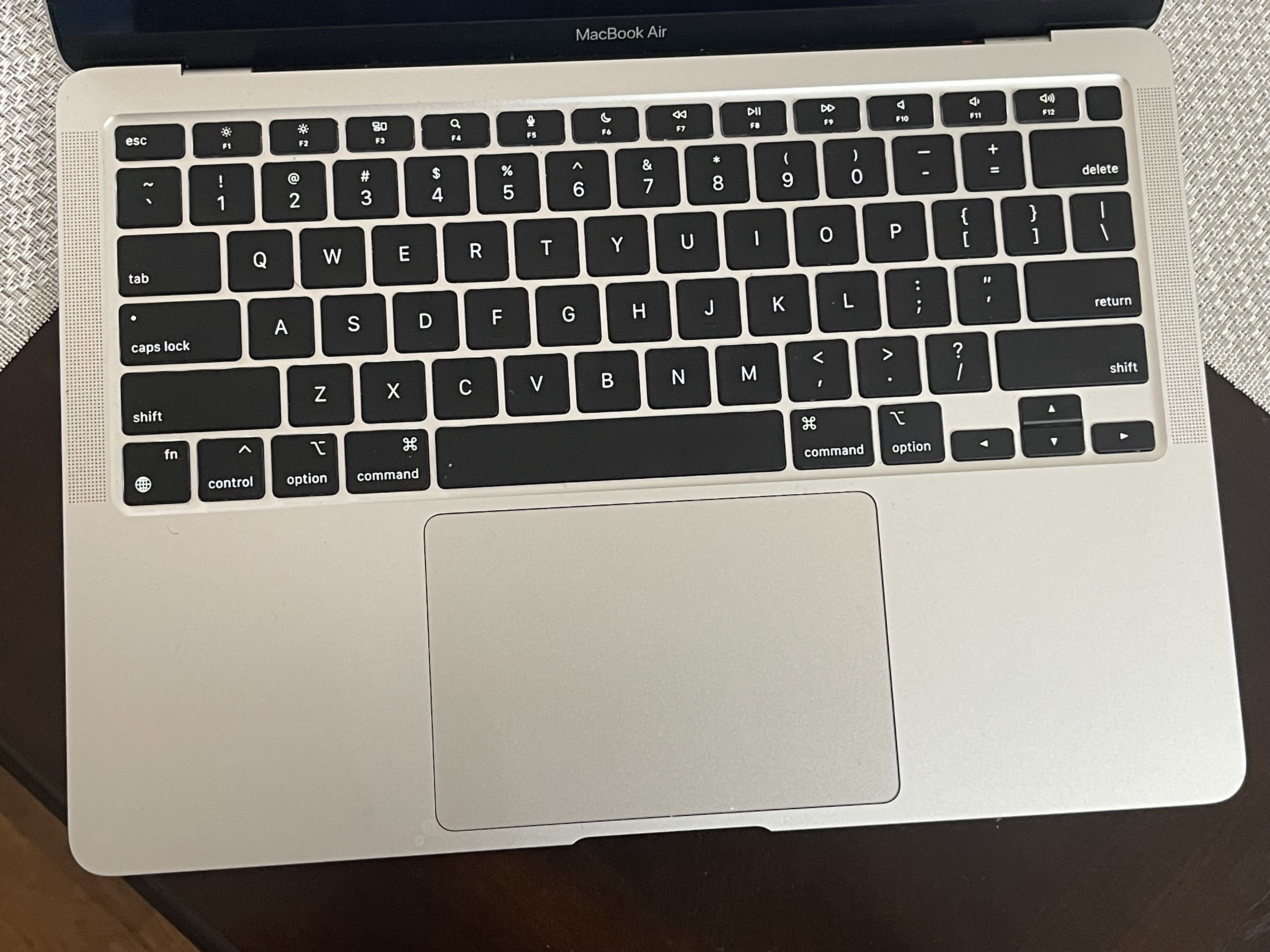 computadoras y laptops - Mac book air 2020  2