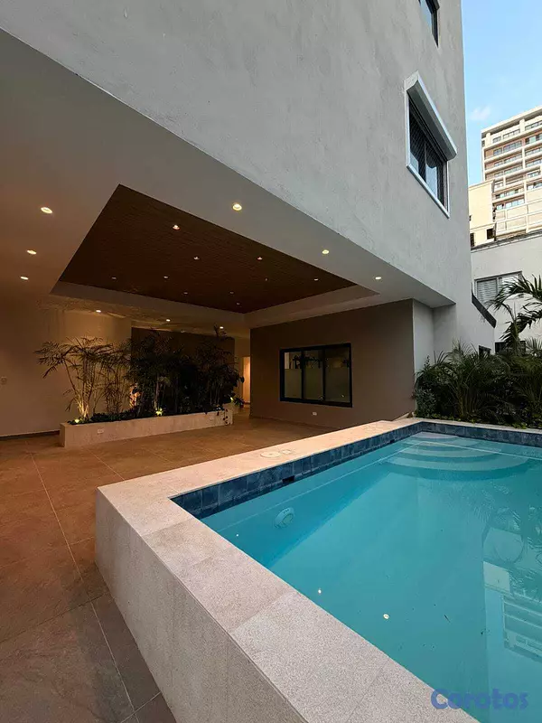 apartamentos - Paraíso cerca Ashton vendo con terraza  4