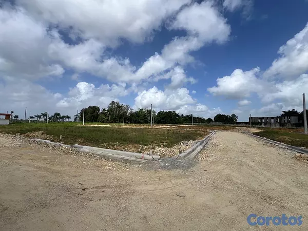 solares y terrenos - vendo solares Santo Domingo norte  3