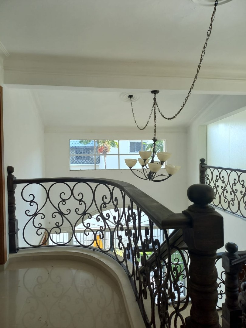 casas - Espectacular Vivienda Ubicada en Cerros de Gurabo 5