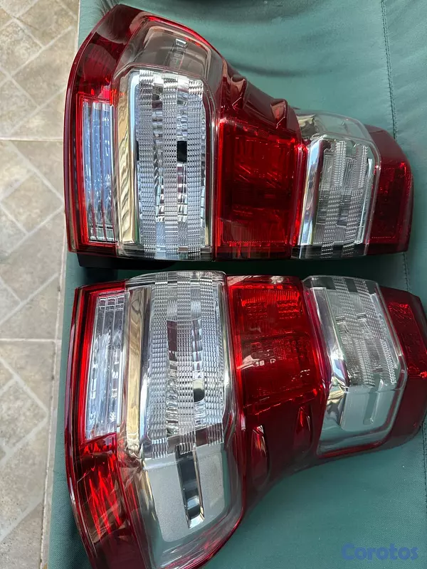 repuestos - Micas faroles de Toyota Prado 2010-2017 2