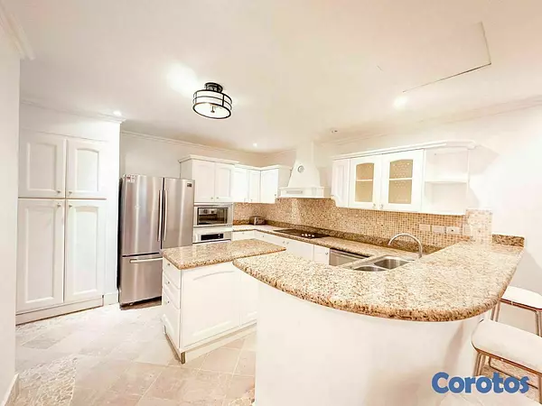 apartamentos - En venta apto amueblado con vista al mar  5