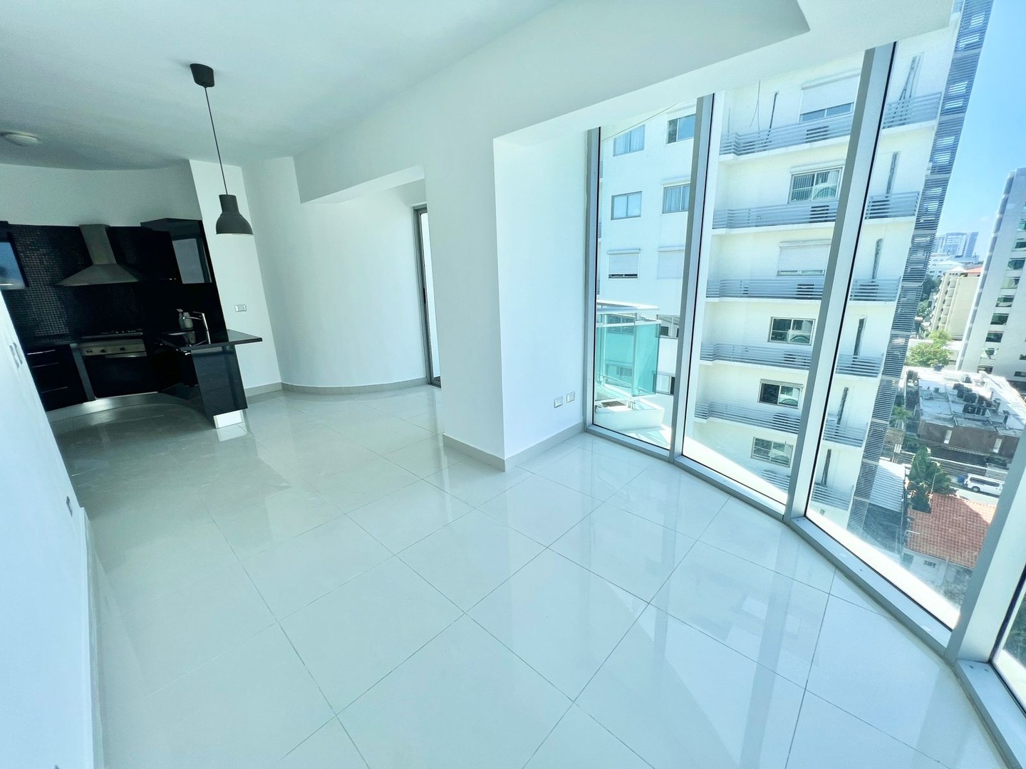 apartamentos - Apartamento en Piantini con Línea blanca 