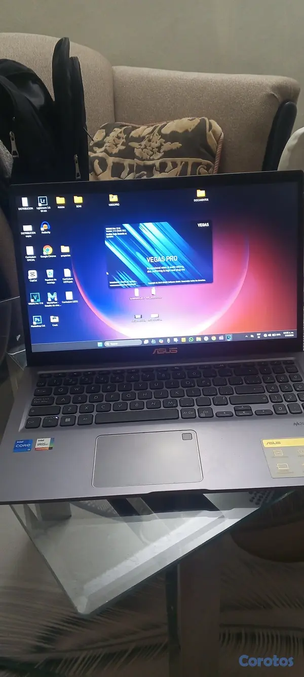 computadoras y laptops - Laptop VivoBook X515E Negociable 6