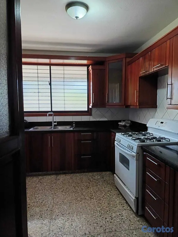 apartamentos - Apartamento en venta por los próceres cercano a In 2
