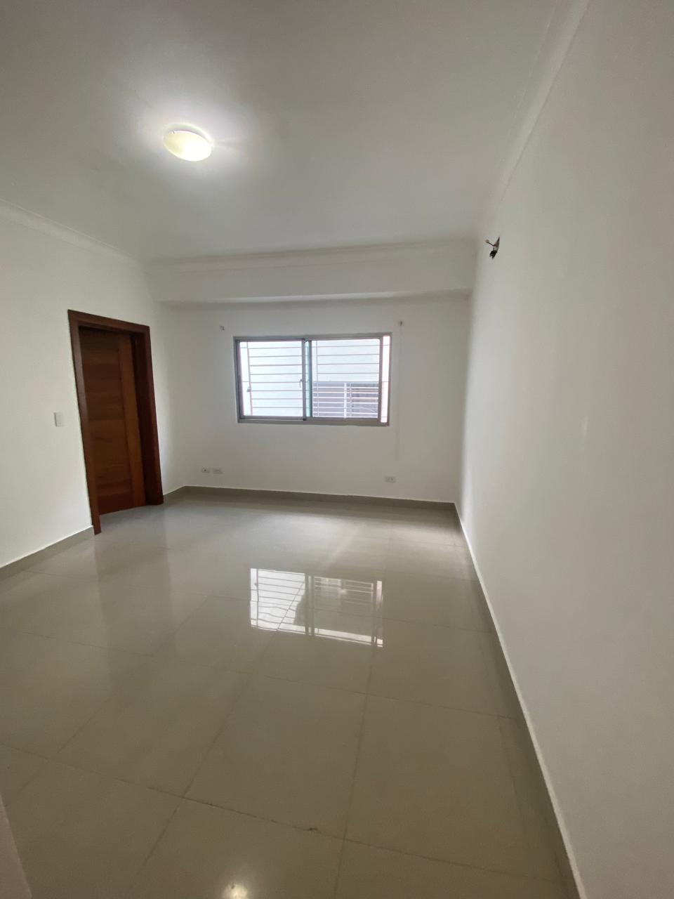 apartamentos - 🔵 Apartamento 3er piso en el millon  7