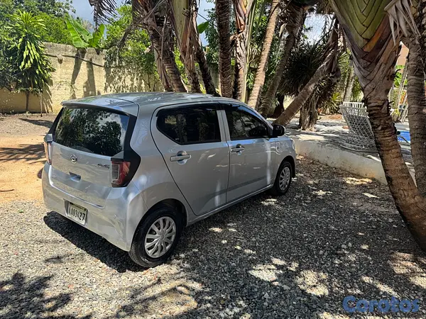 carros - Daihasut mira full 3