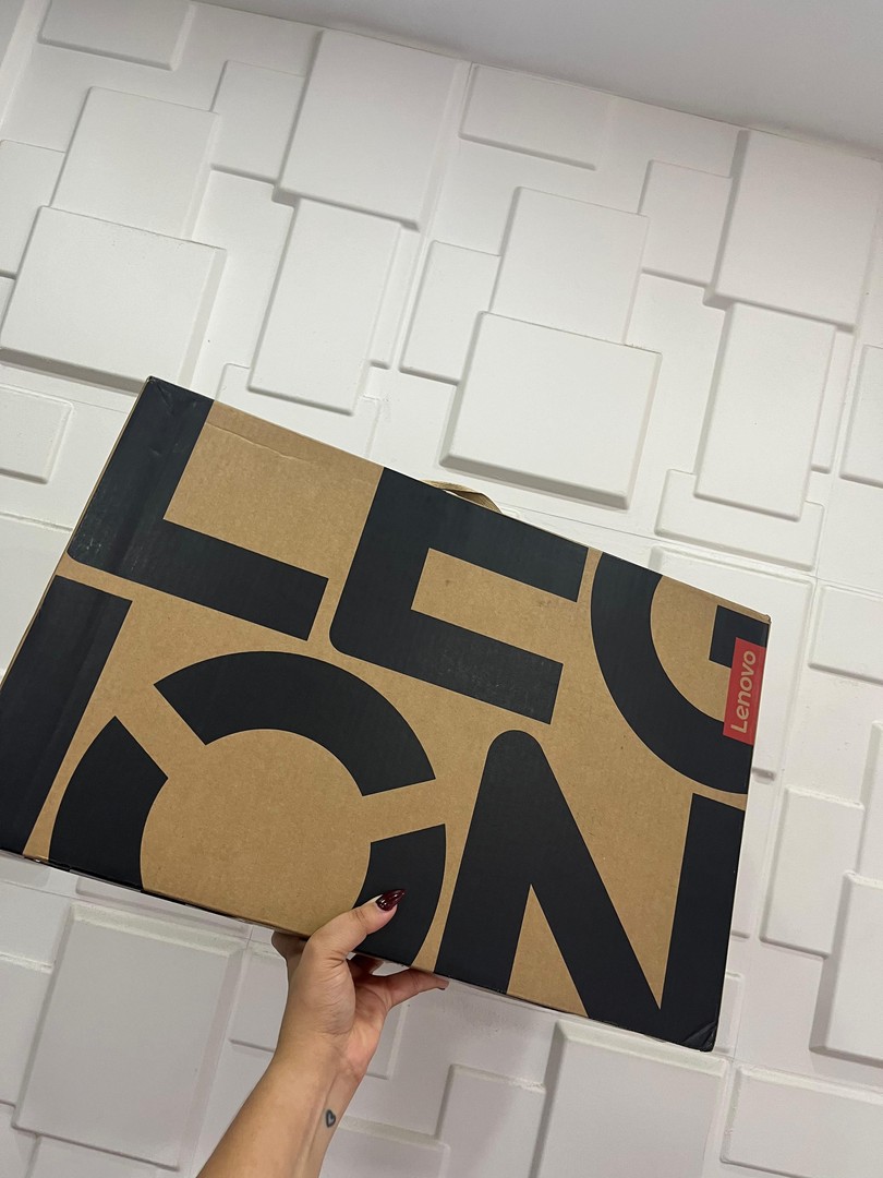 computadoras y laptops - LENOVO LEGION SLIM 5/1TB SSD/16GB RAM/RTX4060/16-inch/IntelCore i7 13VA/ NUEVA 1