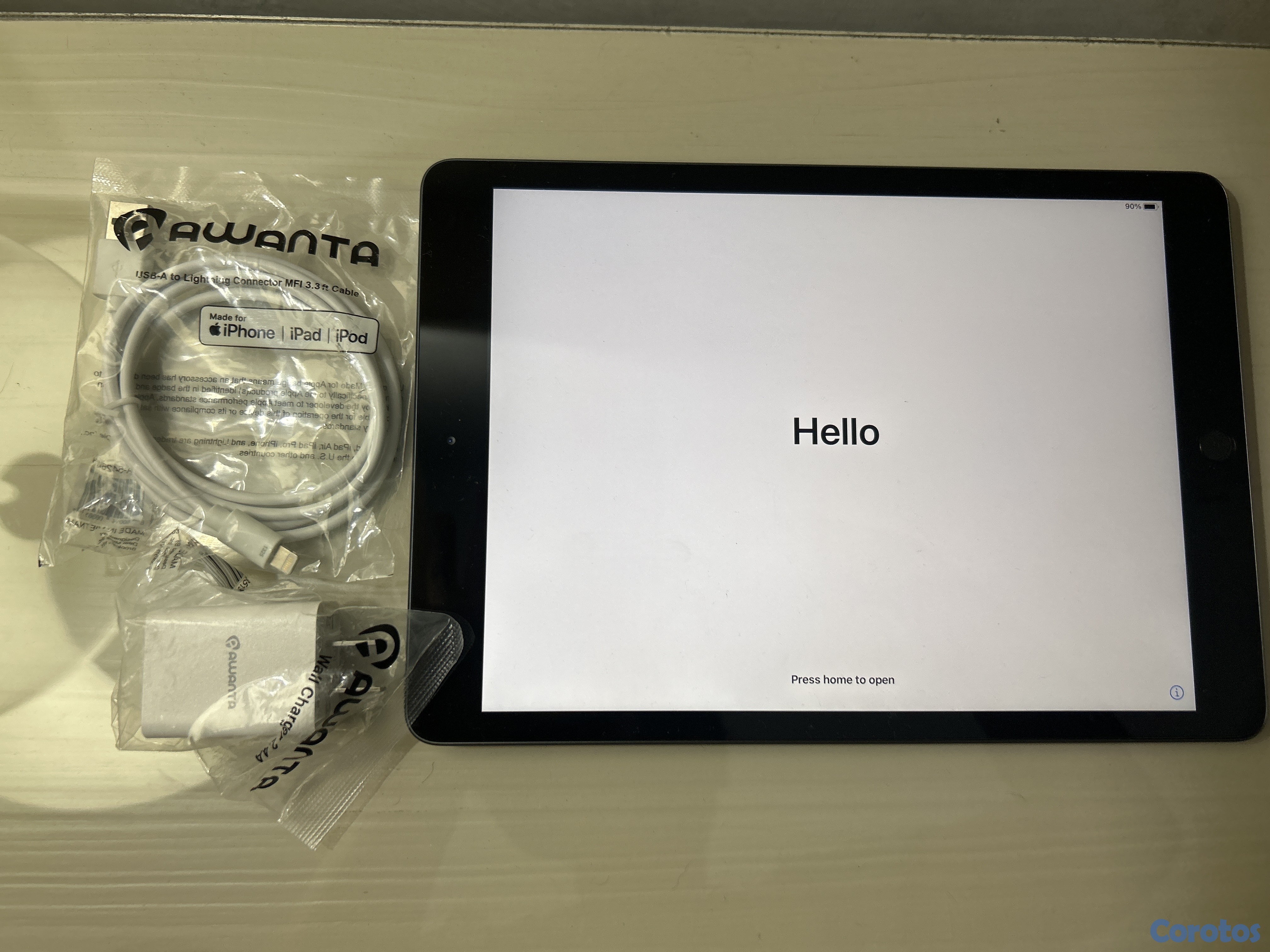 celulares y tabletas - Apple iPad 2020 32 GB, color gris 1