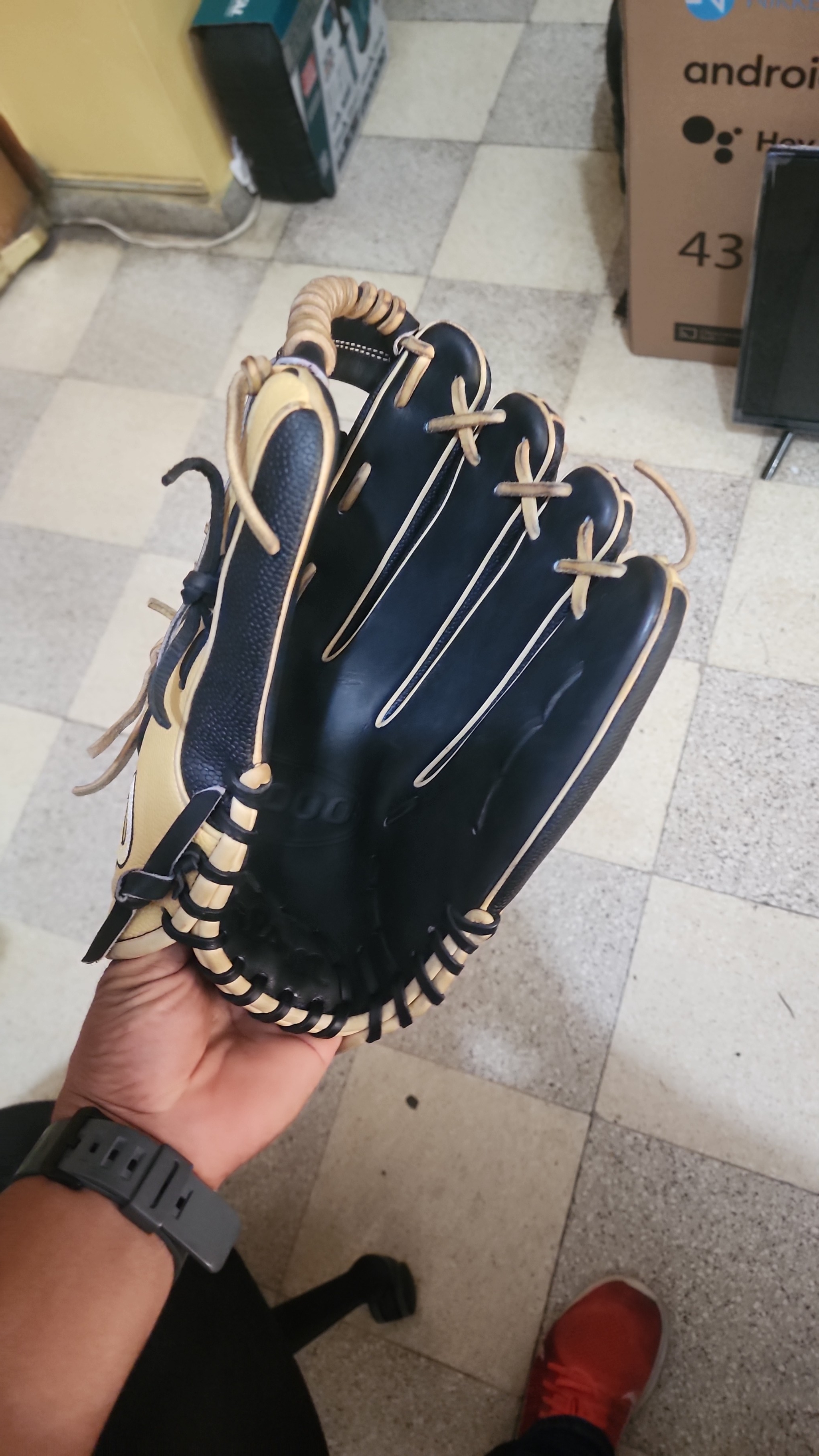 deportes - guante a2000 oufirder 0