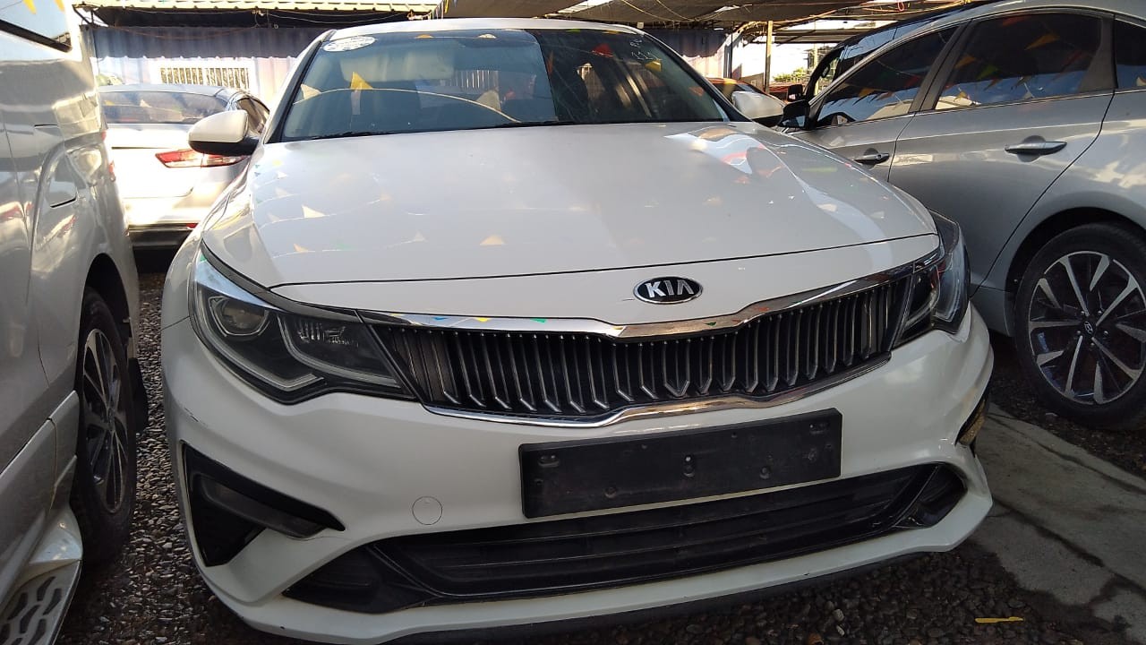 carros - KIA K5 2019 BLANCODESDE: RD$ 795,100.00 2