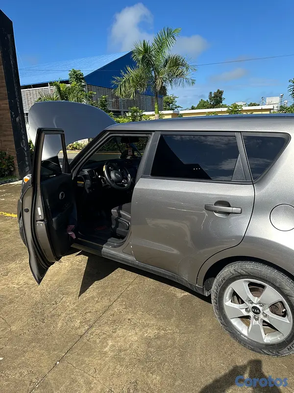 carros - Kia soul 2019 clean car fax  9