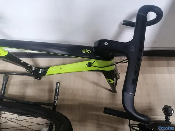 bicicletas y accesorios - Cuadro Scott Foil Disc Medium con accesorios 2
