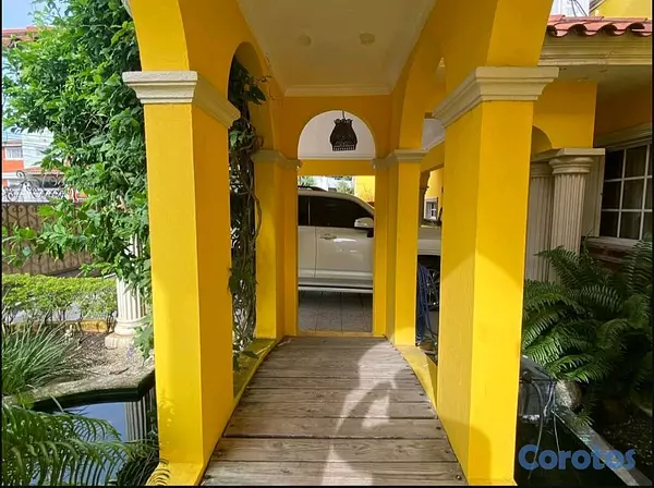 casas - Venta de Casa en Altos Arroyo Hondo III  9