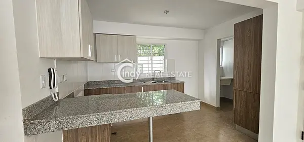 apartamentos - Apartamento de 88 M2, 3 Habitaciones, 2 Baños, 2 Parqueos, Area Social, Piscina. 5