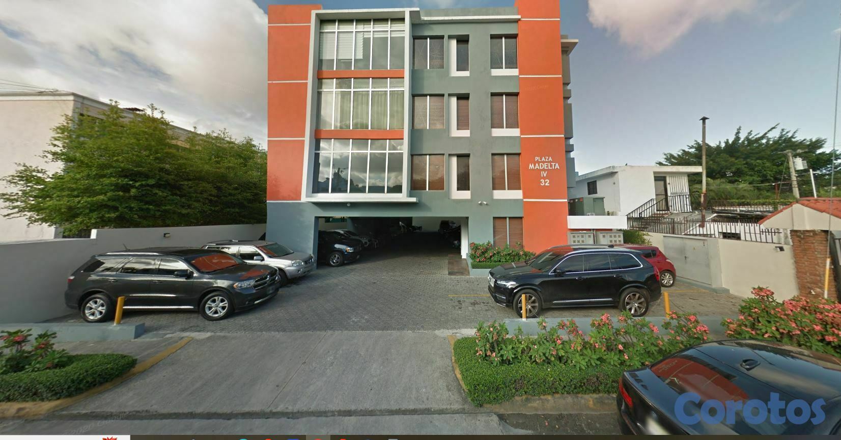 oficinas y locales comerciales - Local de Oficina Ensanche Julieta Semiamueblado 1