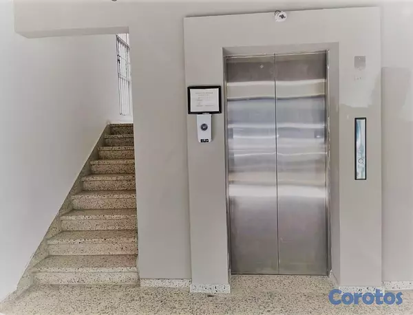oficinas y locales comerciales - ALQUILO LOCALES EN NACO, EL CENTRO DE LA CIUDAD, ÁREA COMERCIAL DE PRIMERA. 4