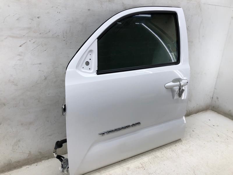 accesorios para vehiculos - Vendo PUERTA DELANTERA RH PARA TOYOTA TACOMA  2018 