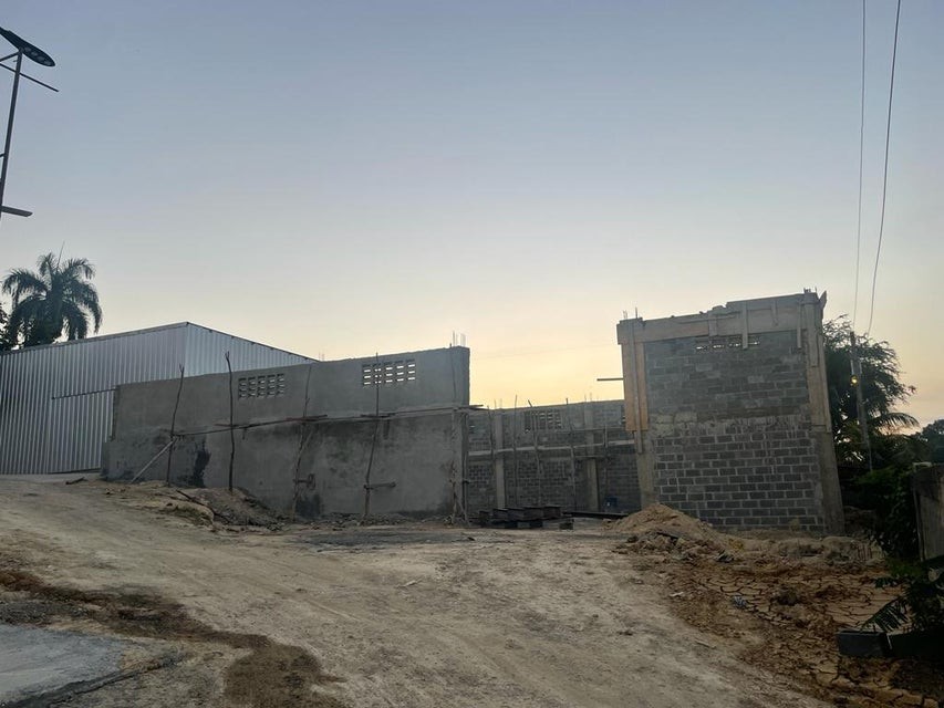 oficinas y locales comerciales - Nave en alquiler de 400m2 5