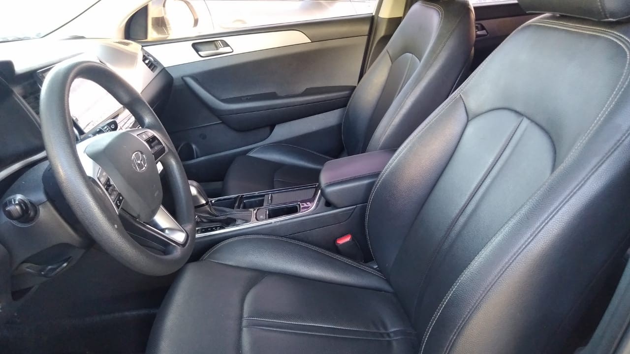 carros - HYUNDAI SONATA NEW RISE 2019 GRIS 3