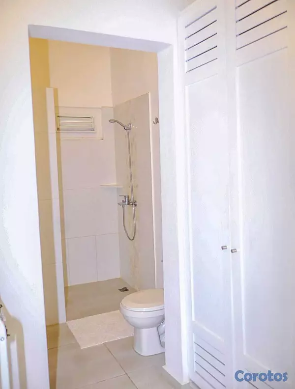 casas vacacionales y villas - Venta de Villa Amueblada en Las Terrenas, Cerca de 10