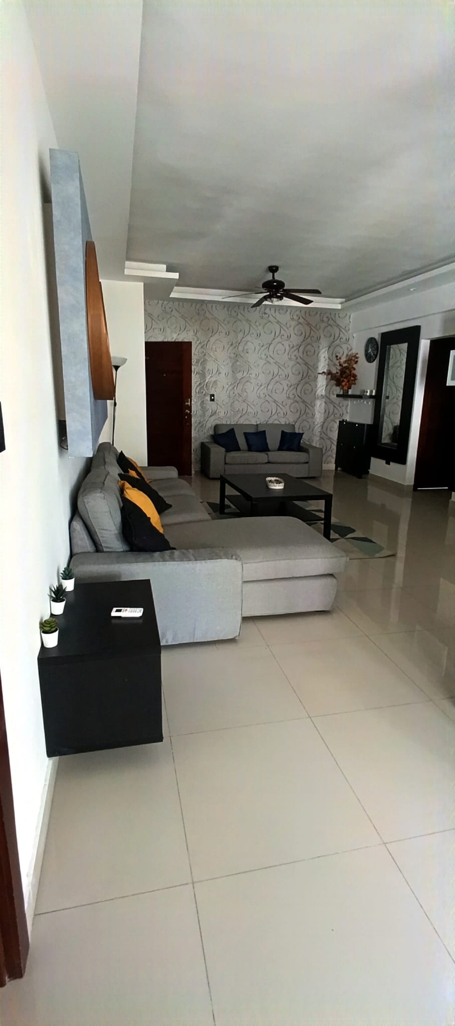 apartamentos - ¡Vendo apartamento impecable en Renacimiento! 6
