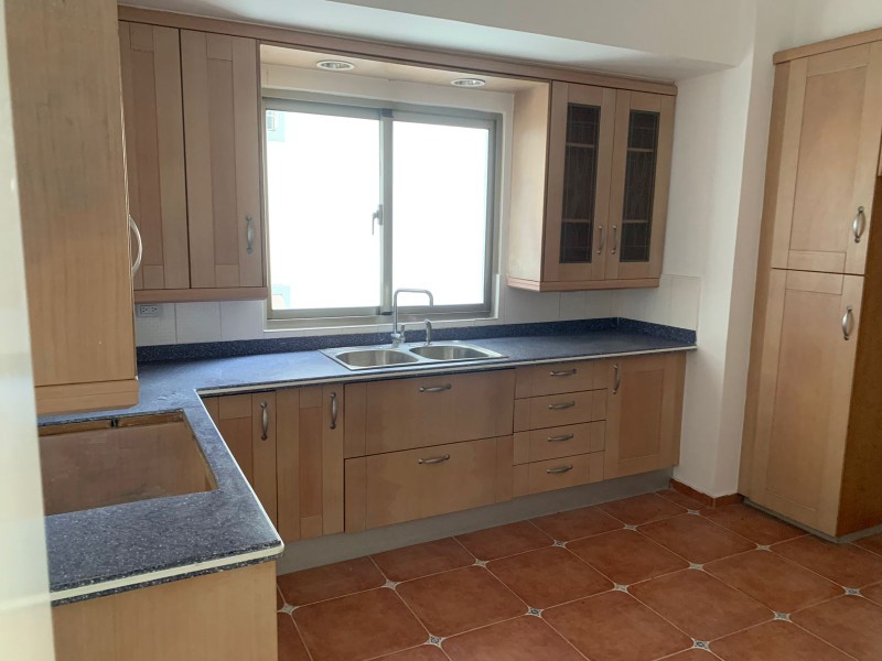 apartamentos - Apartamento amplio y céntrico bella vista 2