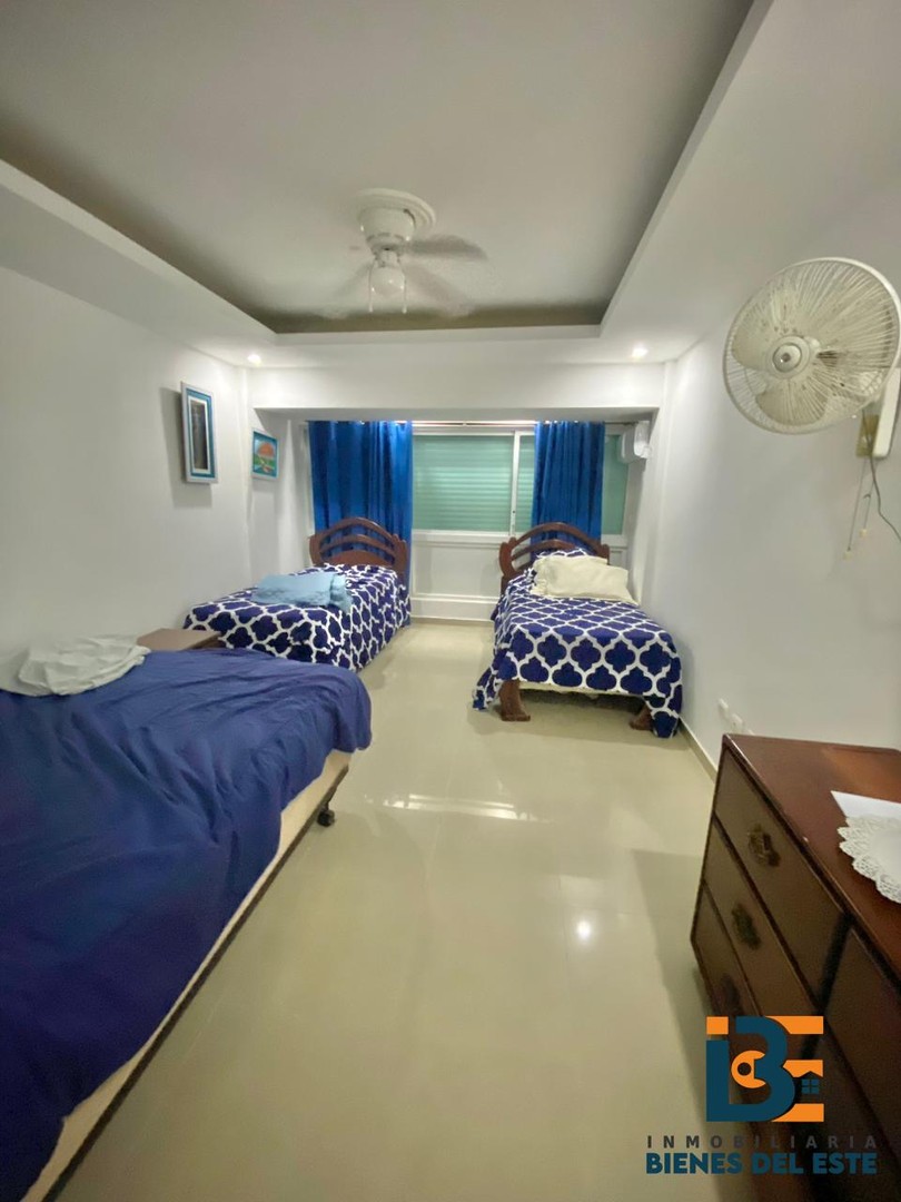 apartamentos - Se Vende Apartamento en el Centro de Juan Dolio Frente al Mar. 4