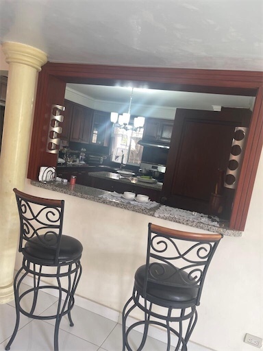 casas - Venta de casa en la Jacobo Majluta 2