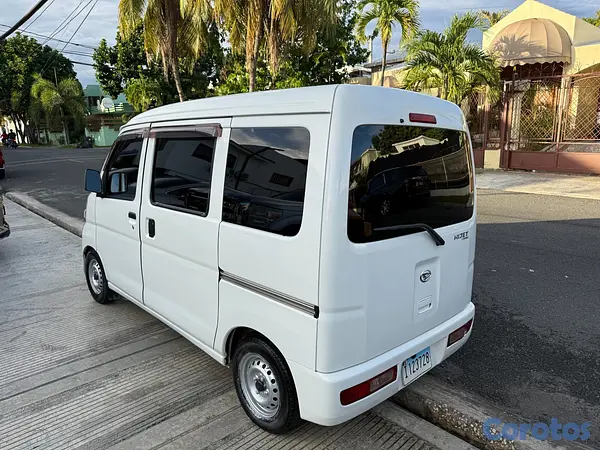 jeepetas y camionetas - Daihatsu Hijet 2018 9