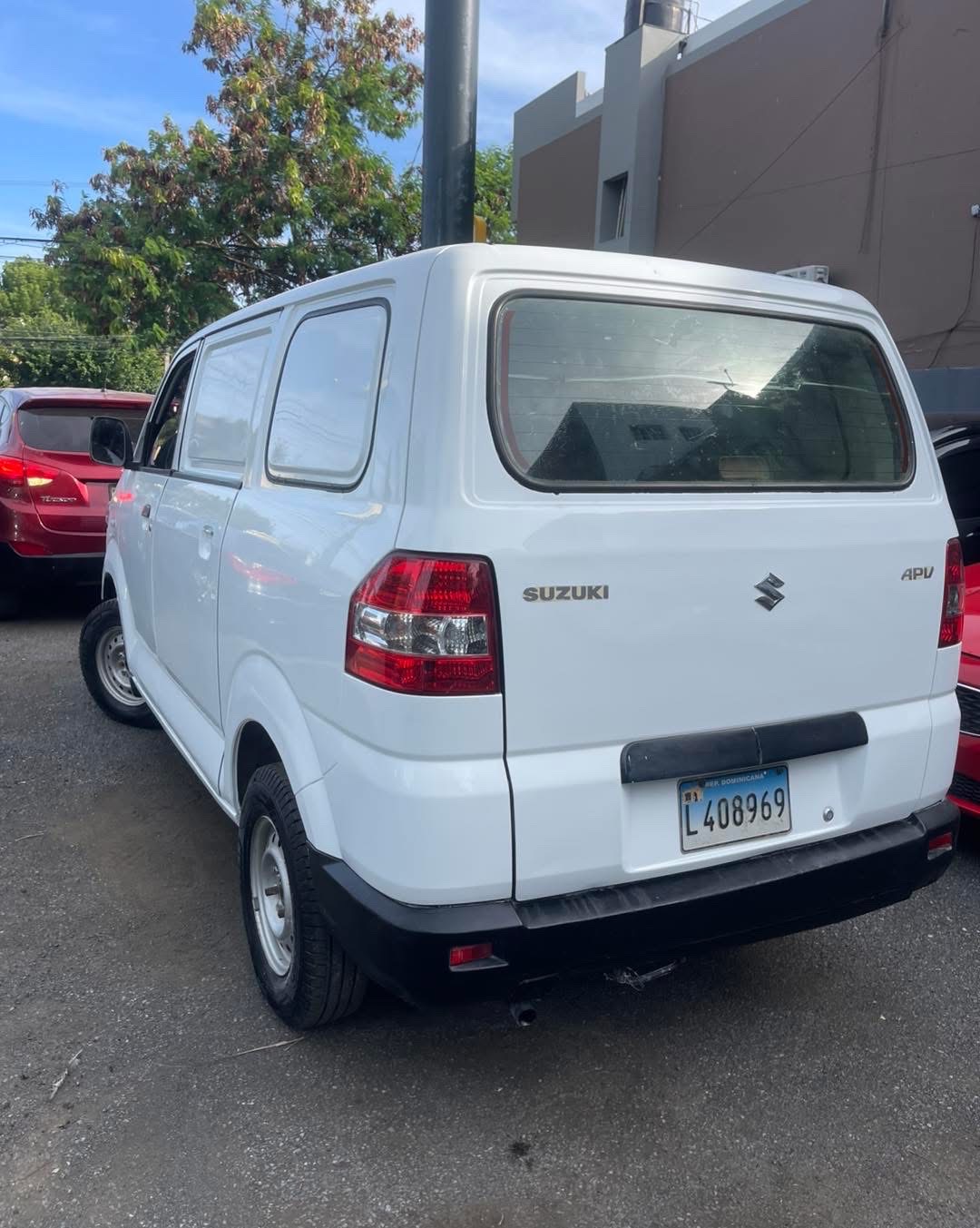 jeepetas y camionetas - SUZUKI APV 2019 2