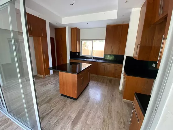 casas - Vendo casa de 2 niveles en Los Cerros de Arroyo Hondo 4