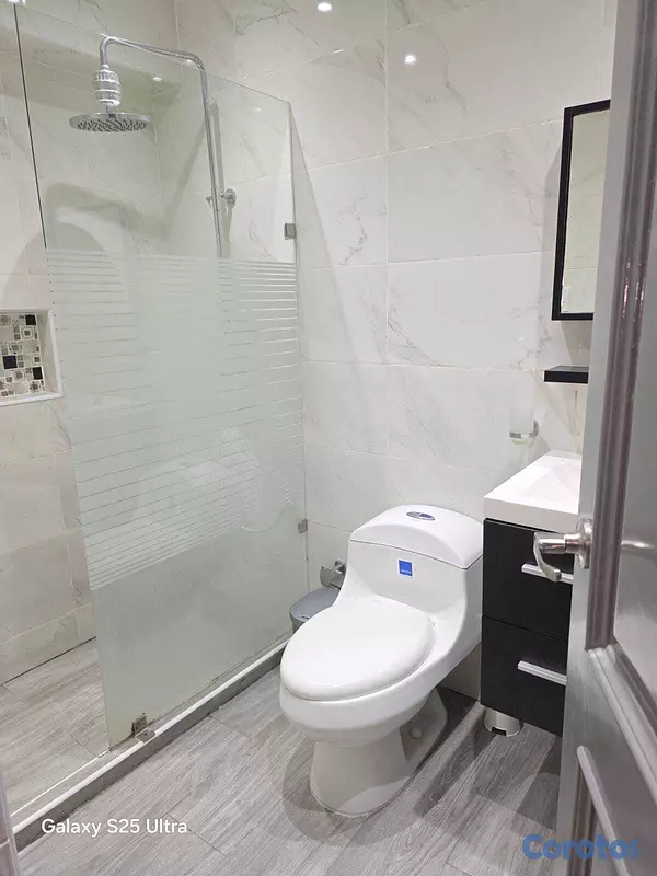 apartamentos - Urb. REAL, apto Clásico remodelado nivel alto excelente Distribución y ubicación 8