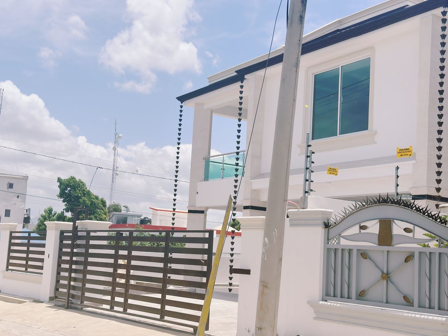 casas - Bonita Vivienda Nueva en Residencial Cerrado, El Doral  2