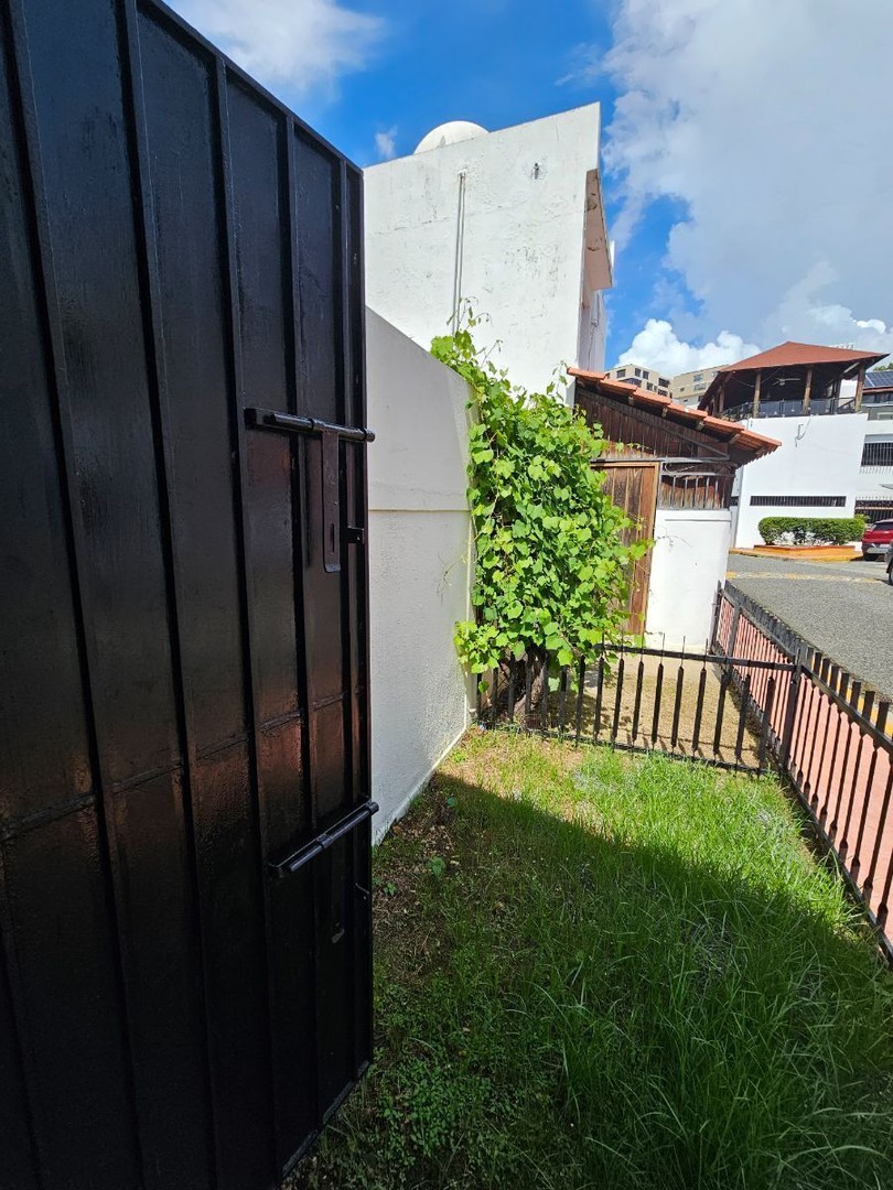 casas - Alquiler de casa en La esperilla Residencial cerrado 9