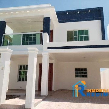 casas - Amplia casa de 4 habitaciones desde 220 m2 de construcción