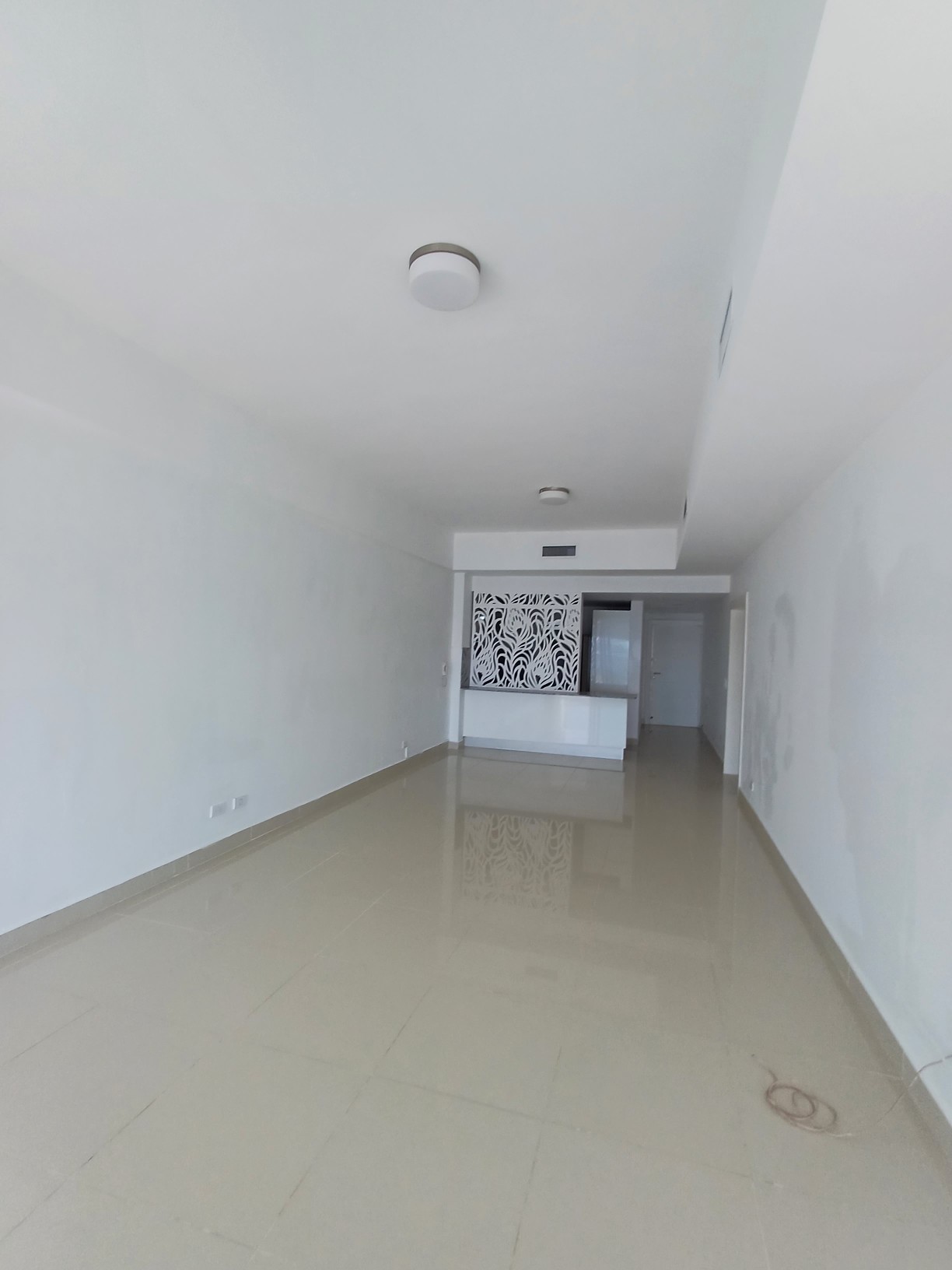 apartamentos - Vendo en Juan Dolio, hermoso apartamento con vista 360 del mar con línea blanca 7
